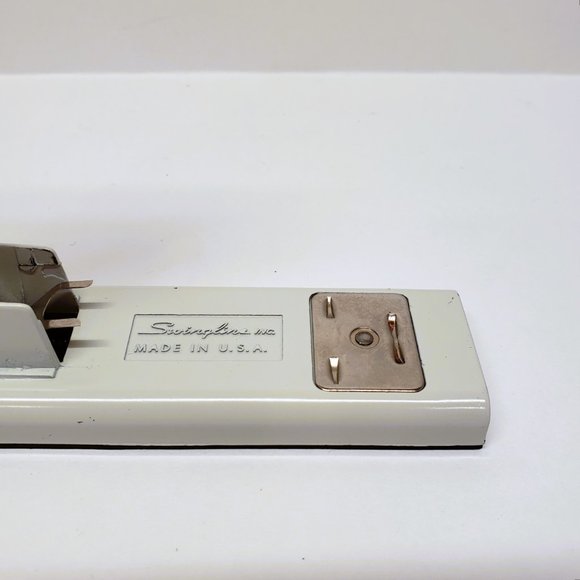 Vintage Swingline Stapler Small Light Gray 5" Made in USA - Picture 7 of 10